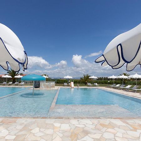 Aparthotel Fattoria Maremmana Marina di Grosseto Exterior foto