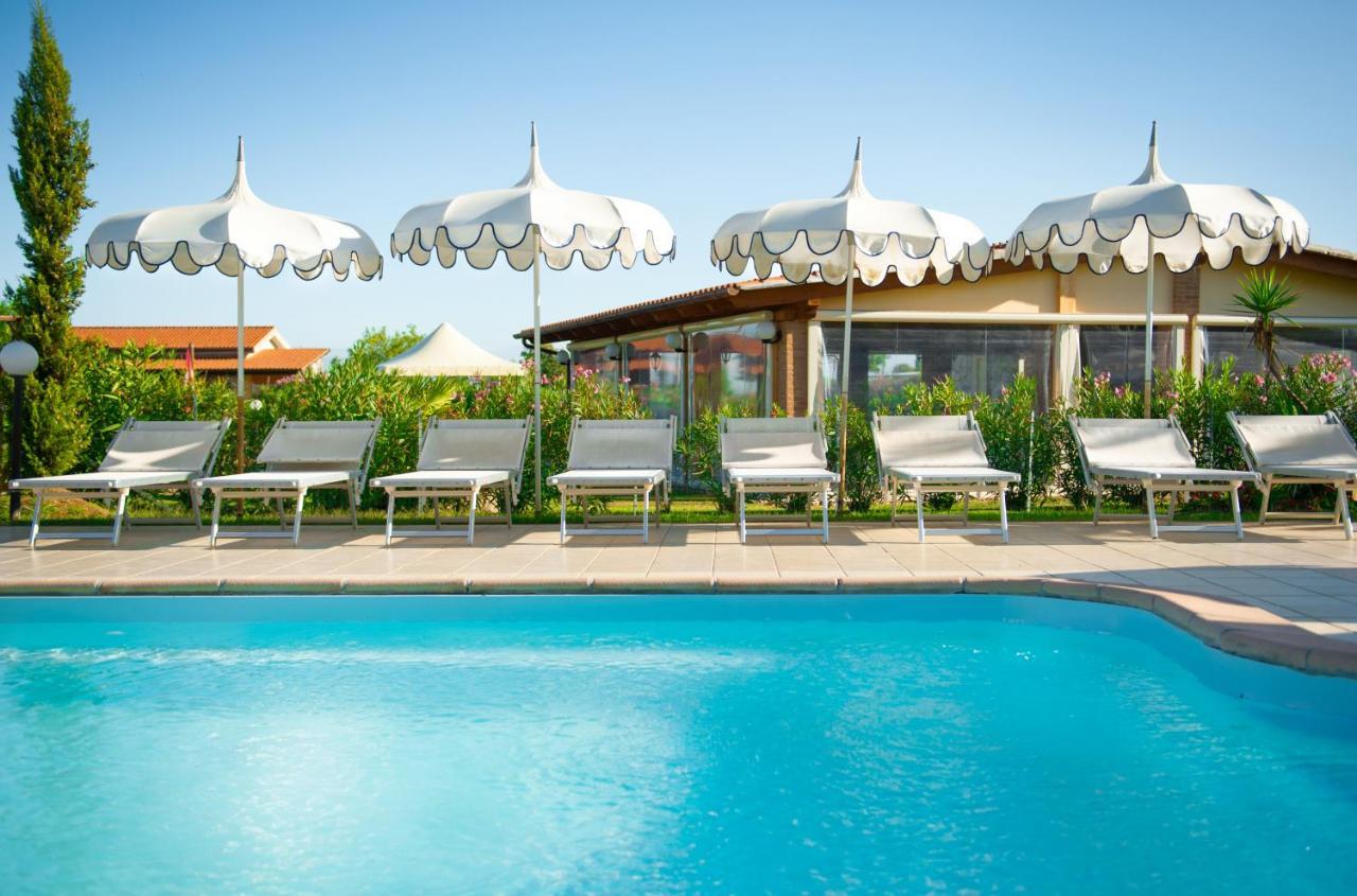 Aparthotel Fattoria Maremmana Marina di Grosseto Exterior foto